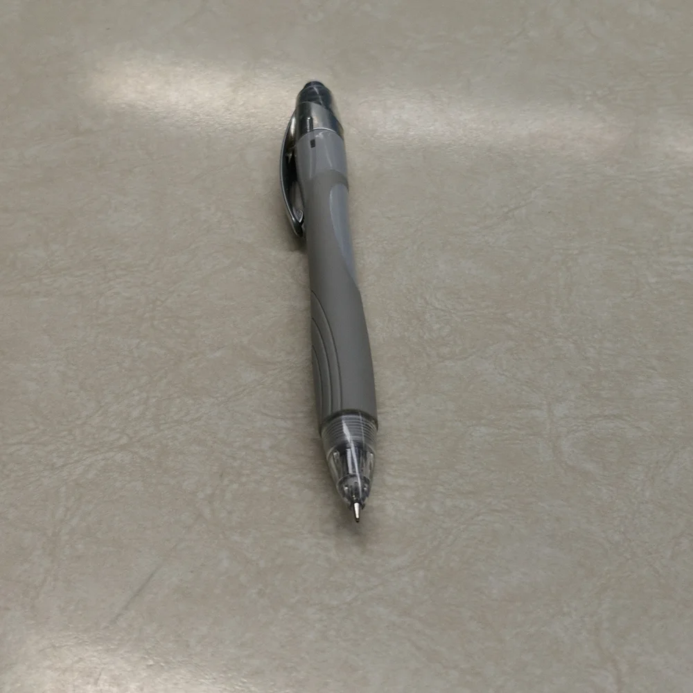 Pen - Picture 3 of 3